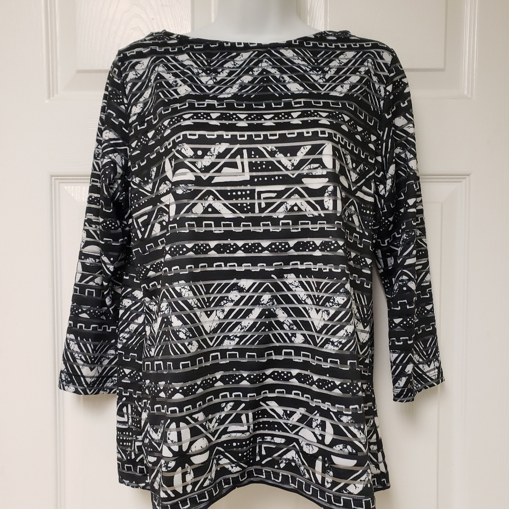 Ruby Rd. Black, White tee,  petite Medium, long sleeve, blouse